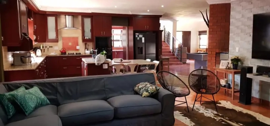 Commercial Property for Sale in Waterglen A H North West